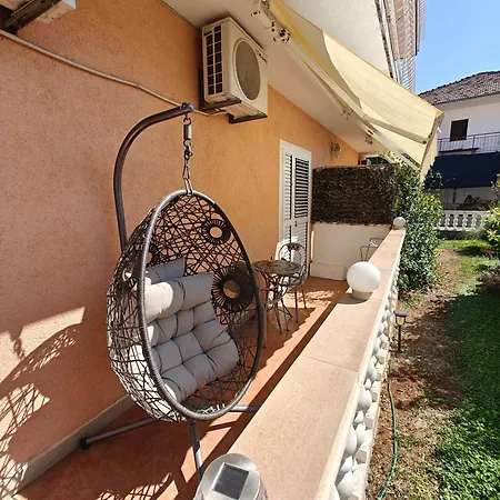 Vikeli * 特罗吉尔